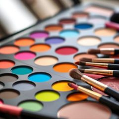 Techniki aplikacji makijażu: Jak uzyskać perfekcyjny efekt?